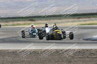 media/Jun-01-2024-CalClub SCCA (Sat) [[0aa0dc4a91]]/Group 4/Race/